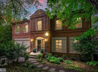 4603 Foxhall Cres NW, Washington, DC 20007