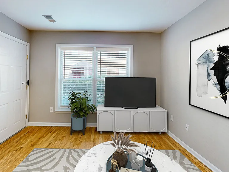 Short Hills Club Village — Photo 19