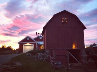 16330 Peninsula Dr, Traverse City, MI 49686