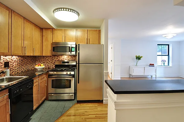 Sold by Corcoran | media 19