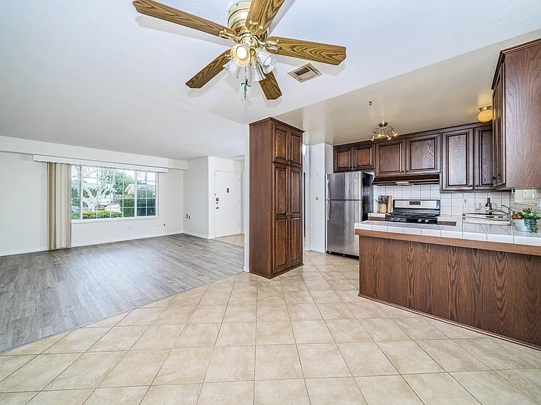 3747 Millikin Ave — Photo 3