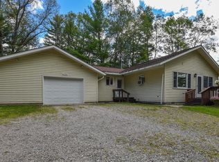 4290 Tee Lake Rd, Lewiston, MI 49756