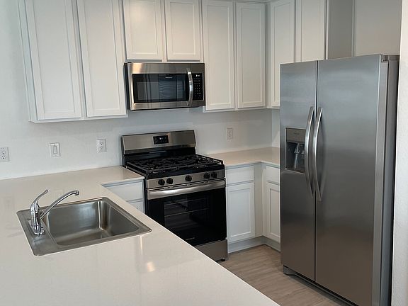 2nd image of 21103 Newberry Grove Ln