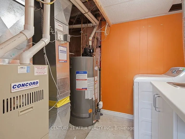 806 Marigold St — Photo 31