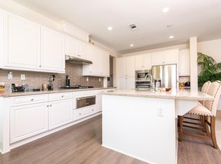 7949 Auberge Cir, San Diego, CA 92127