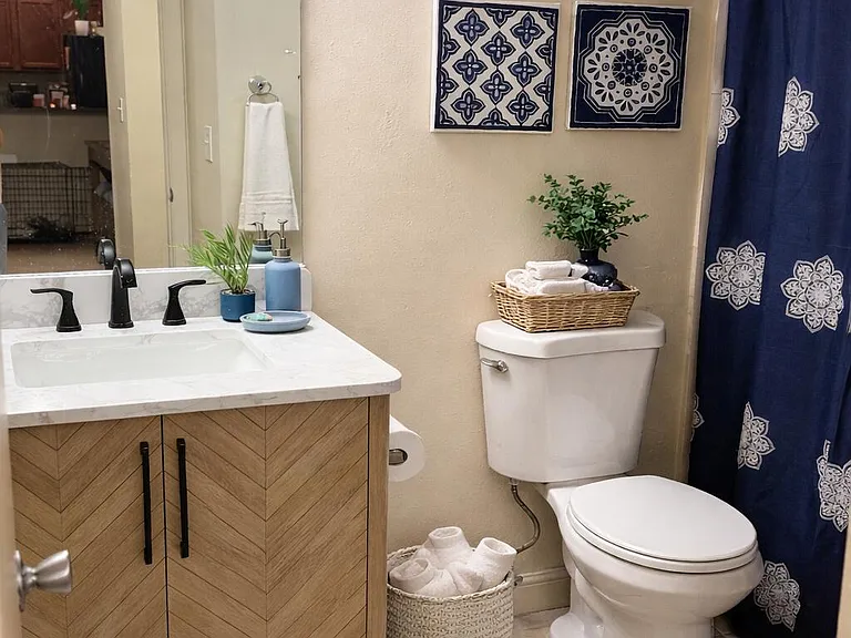 7630 Westwood Dr #313 — Photo 14