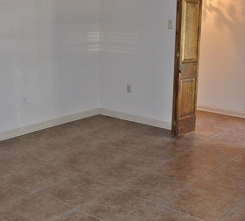 2nd image of 501 Nederland Dr