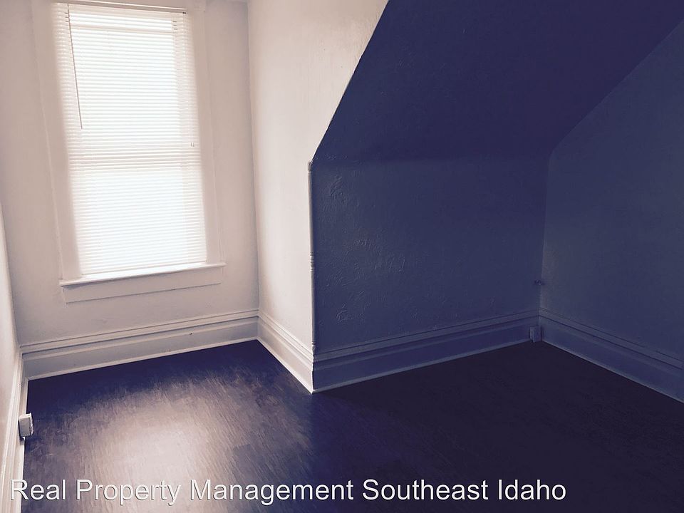 1st image of 451 H St APT 3
