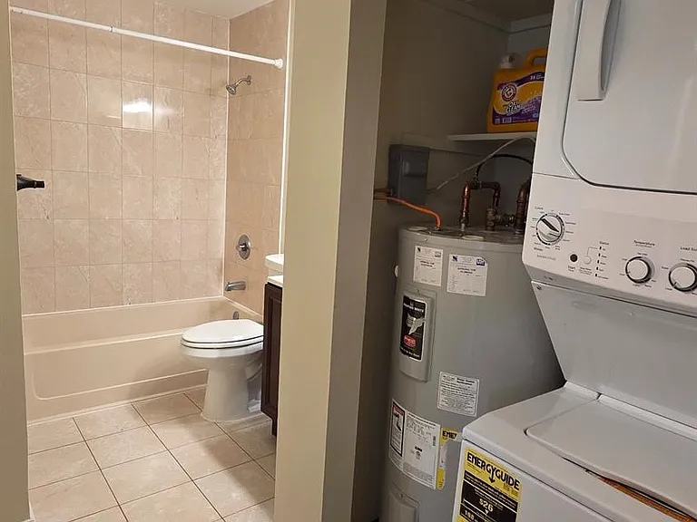 1514 Ravens Crest Dr — Photo 13