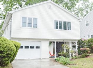 25 Lakeside Ave, Haskell, NJ 07420