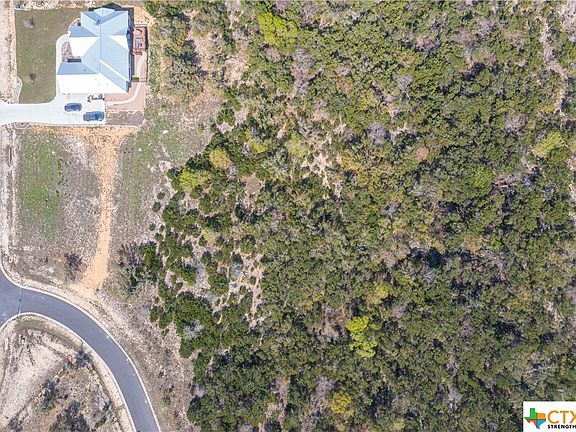 5th image of 1054 Las Brisas Dr