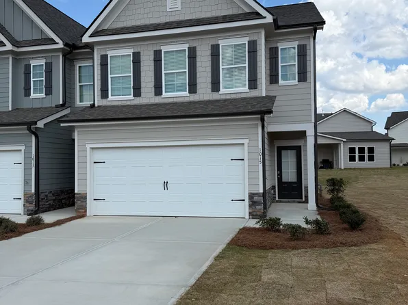 1015 Trichur Rd, Statham, GA 30666