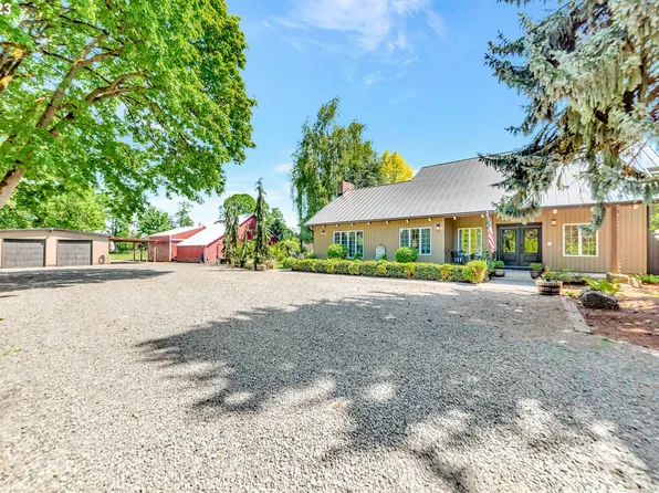 75 Chick Ln, Junction City, OR 97448
