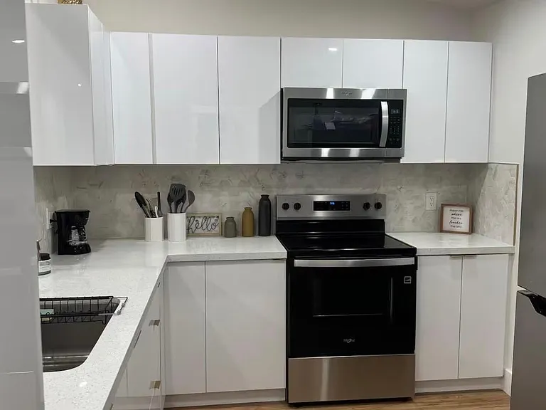 3007 NW 204th Ter — Photo 3