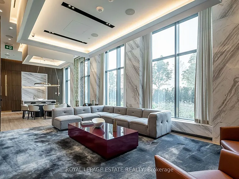 280 Howland Ave #326 — Photo 4