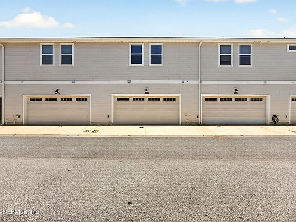 3rd image of 3604 MARSH RESERVE Boulevard