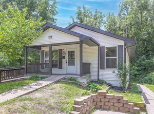 543 Richfield Rd, Liberty, MO 64068