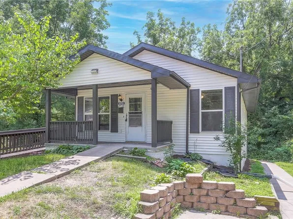 543 Richfield Rd, Liberty, MO 64068