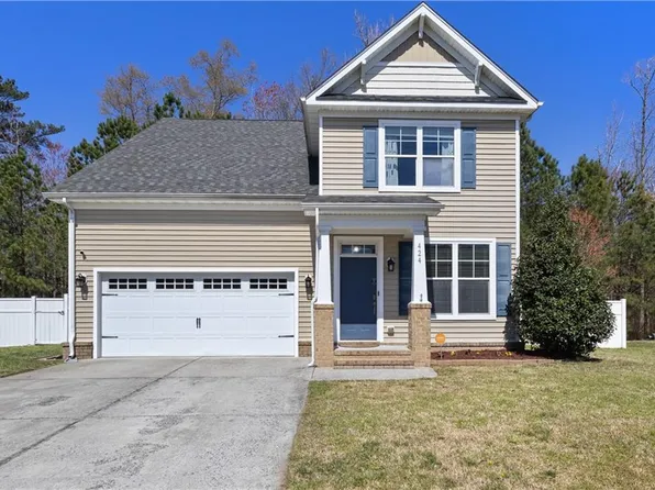 424 Rose Garden Ln, Chesapeake, VA 23320