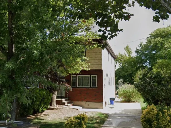 193 Brookfield Ave, Staten Island, NY 10308