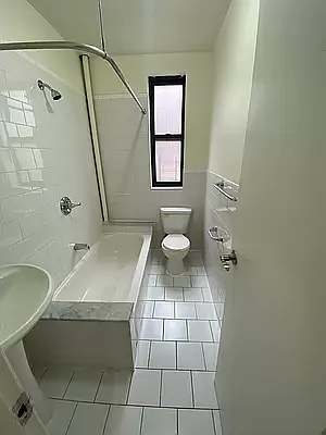 Rented by Level Group | media 16