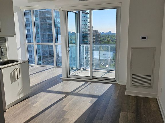2nd image of 5180 Yonge St #1505