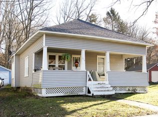 214 N Main St, Allegan, MI 49010