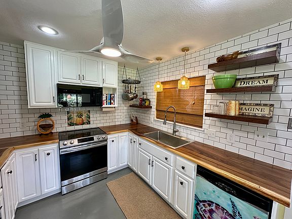 4th image of 15-2772 Maikoiko St