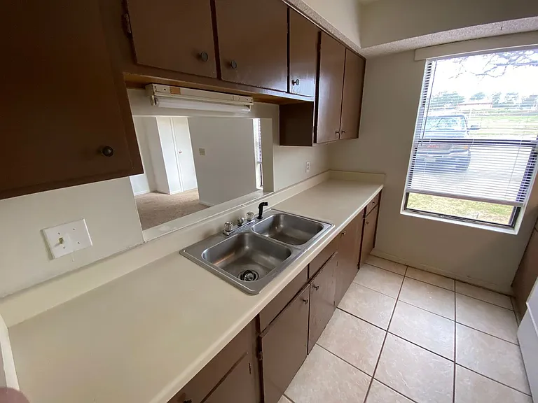 1721A Kathleen Dr — Photo 5