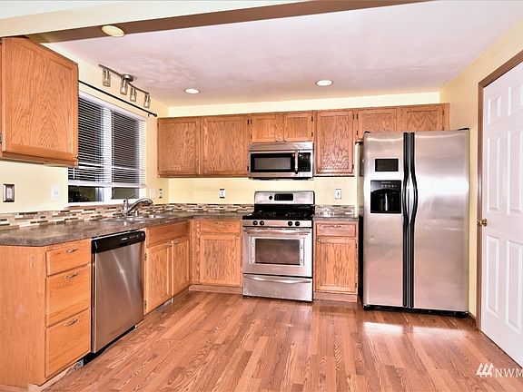 2nd image of 7535 Arcade Pl NW