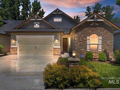 296 E Grove Creek Ln, Eagle, ID, 83616