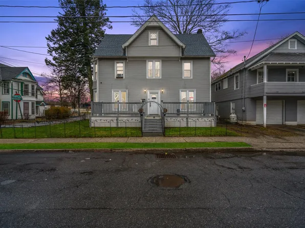 11 Maple Avenue, Ellenville, NY 12428