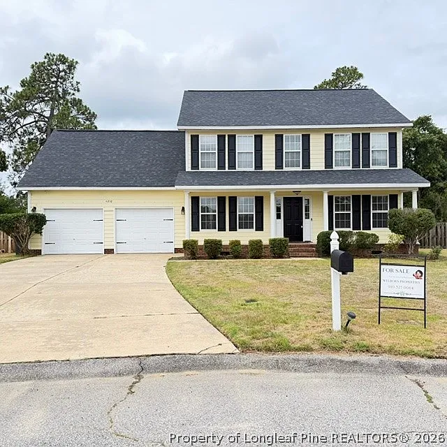 4 bed, 2.5 bath, 2100 sqft, $2,250 — Photo 1