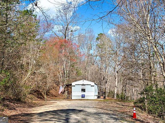 3rd image of 120 Blair Ridge Rd