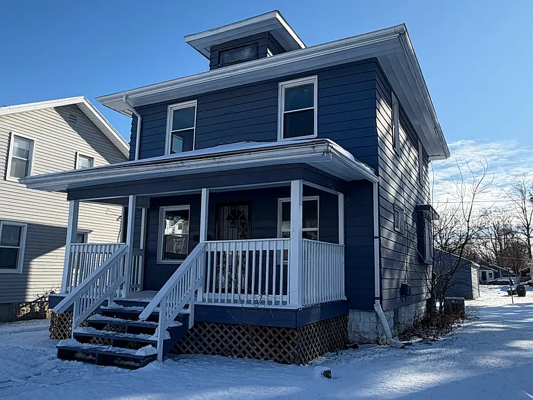 3009 Holton Ave — Photo 1