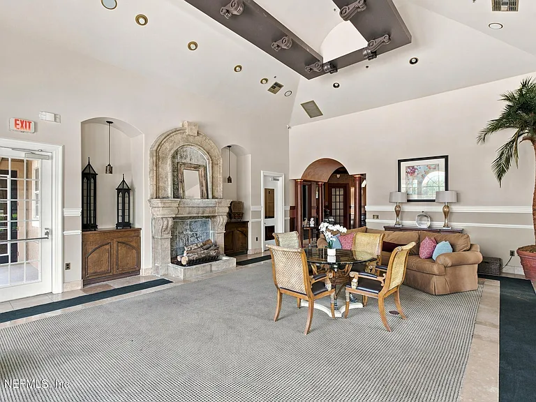 10961 Burnt Mill Rd #137 — Photo 32