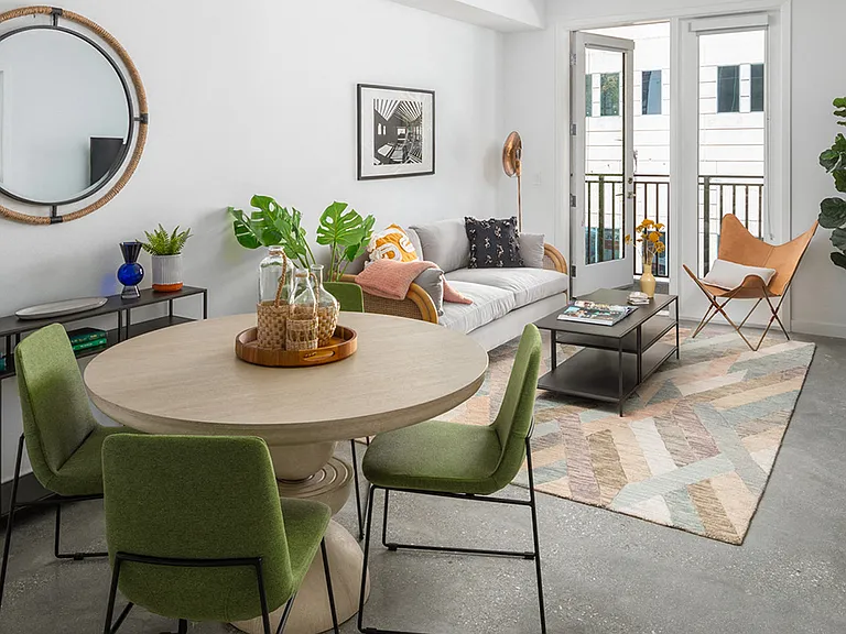 550 Harborfront — Photo 15