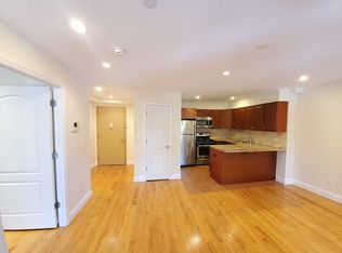 25-38 37th St #2F, Astoria, NY 11103