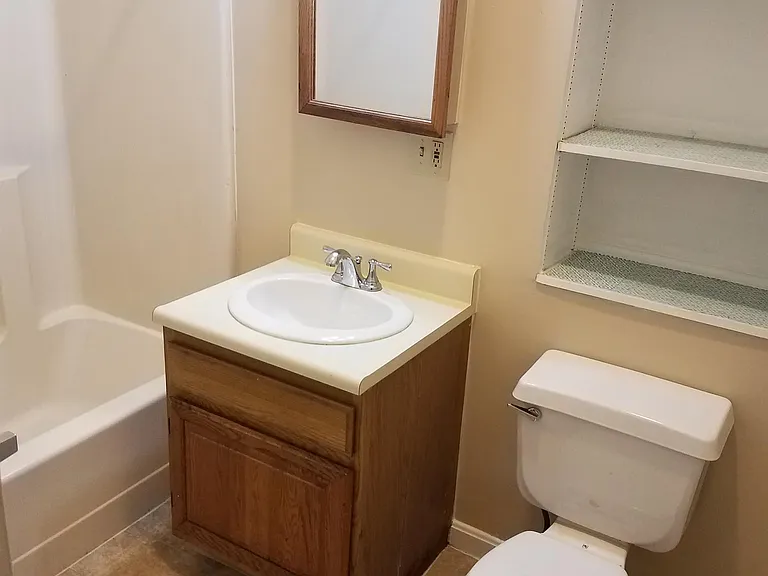 16 Portland Ave Dover, NH 03820 — Photo 11
