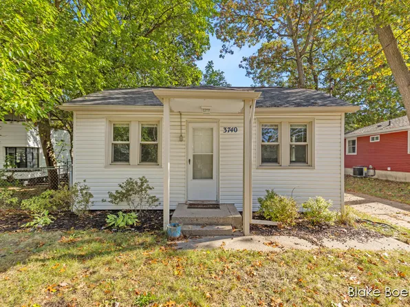 3740 Michael Ave SW, Wyoming, MI 49509