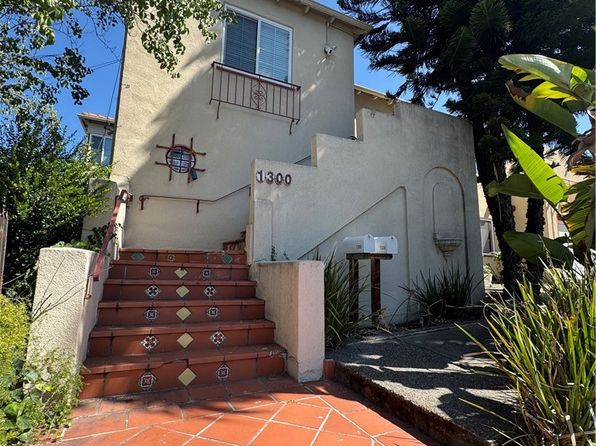 1300 Benedict Dr