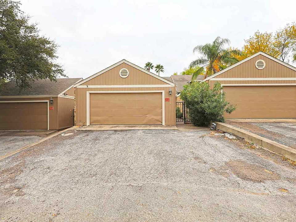 1st image of 212 Nye Dr #0