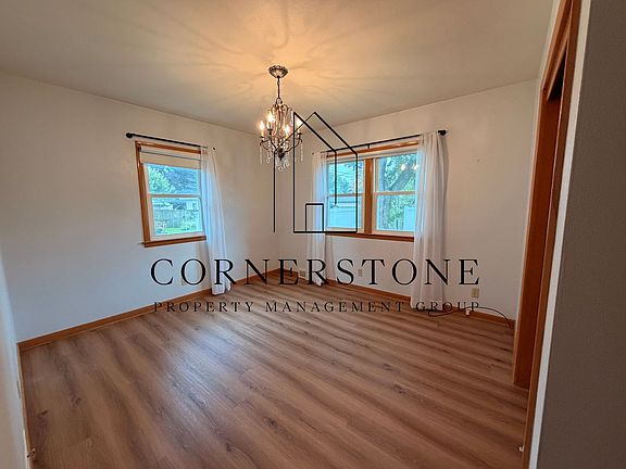 5th image of 1414 N 28th St