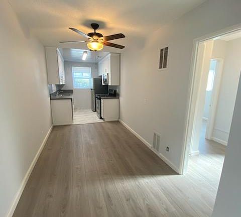 4th image of 1732 N Harvard Blvd #107