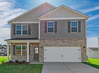 27 Pecan Grove Ln, Fuquay Varina, NC 27526