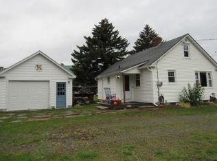 32 Harvard St, Franconia, NH 03580