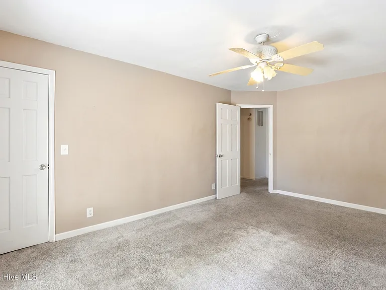102 Country Club Villa Dr #1 — Photo 8