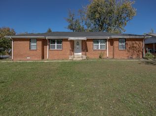 166 E 16th St, Cookeville, TN 38501