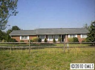 621 Joe Cloninger Rd, Bessemer City, NC 28016