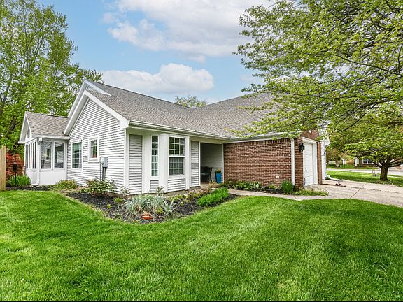 2nd image of 1165 Viburnum Dr
